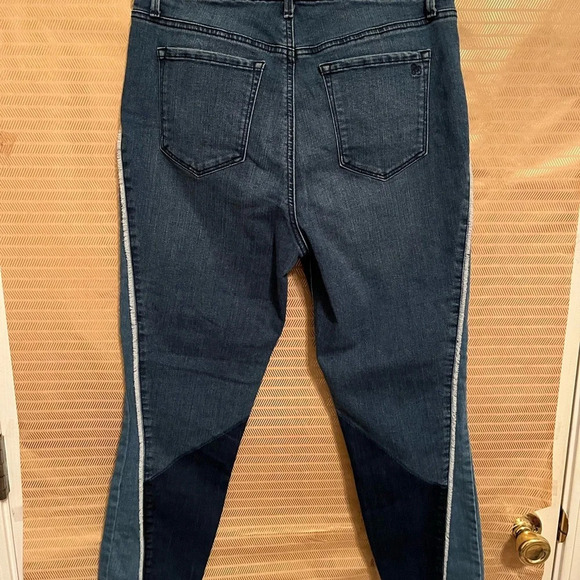 JESSICA SIMPSON~ROUGH EDGE~PATCHWORK JEANS~28-29 - Picture 5 of 10